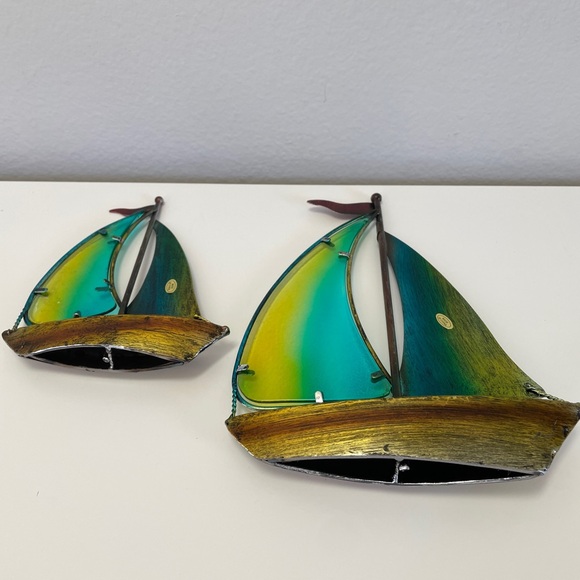 Stained glass sail boat - Picture 4 of 11